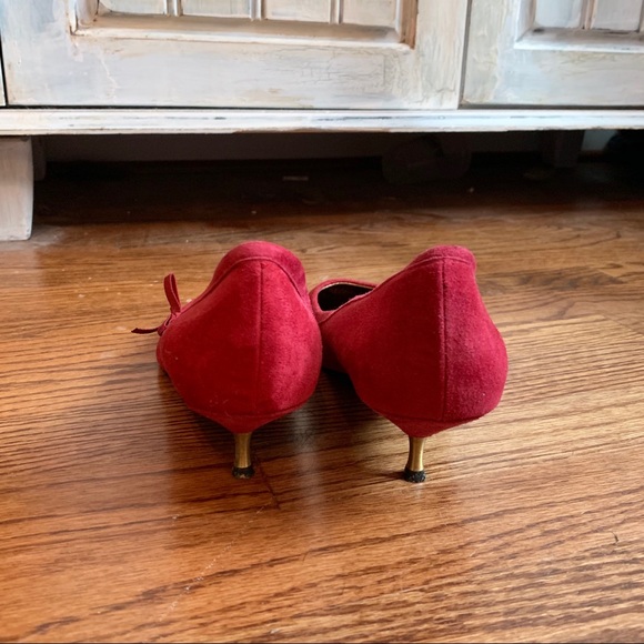 Anthropologie 40 9 Red Brass Tipped Kitten Heels - Picture 3 of 7